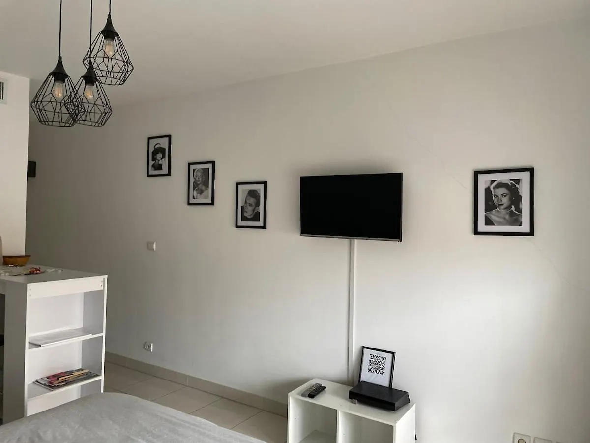 Apartment Studio Centre Cannes, Piscine, Climatisation