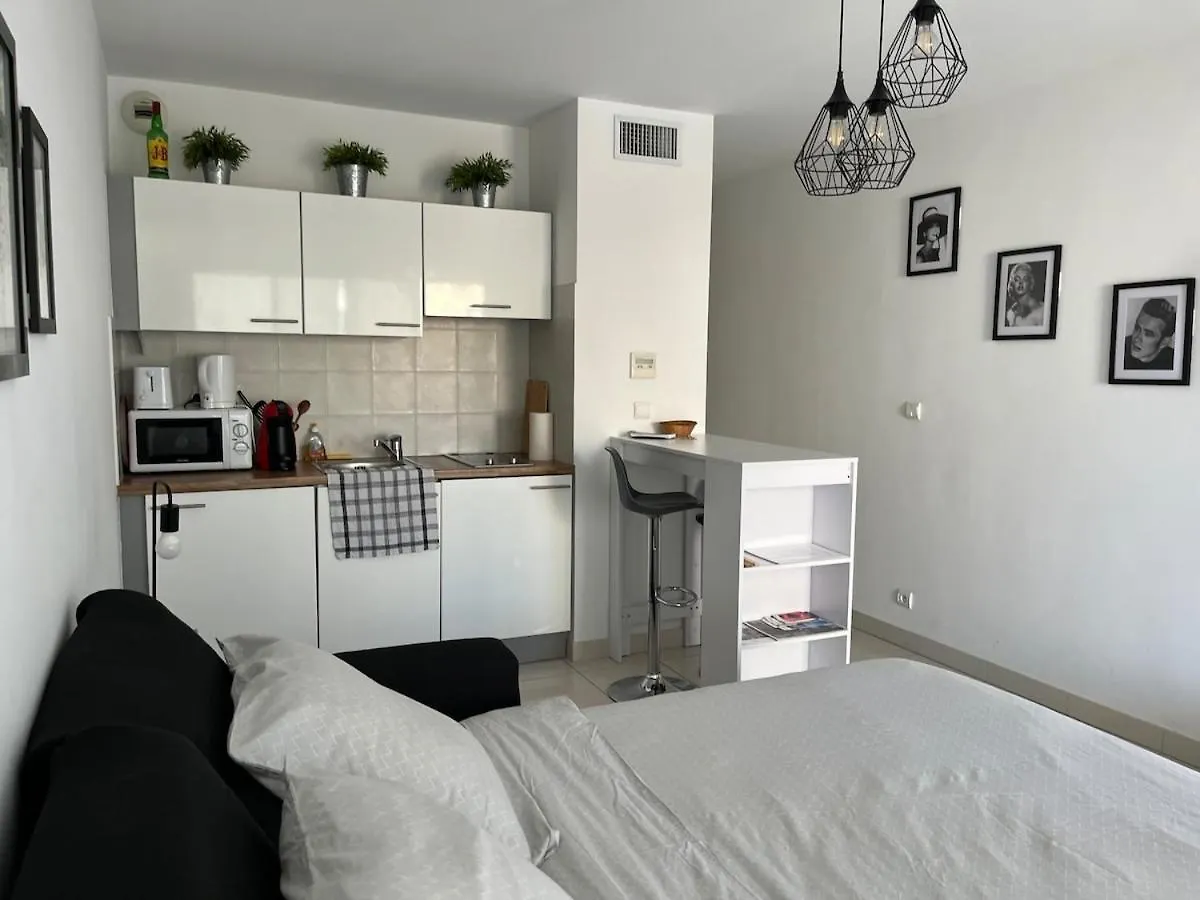 Apartment Studio Centre Cannes, Piscine, Climatisation